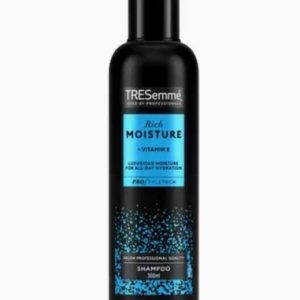 Tresemme Rich Moisture Plus Vitamin E Shampoo 300 ml